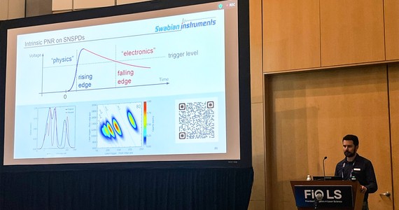 matteo-presenting-room-temperature-pnr-at-fiols25.jpg