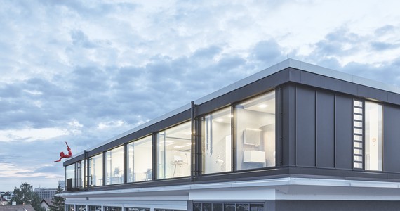 office_in_zuffenhausen.jpg