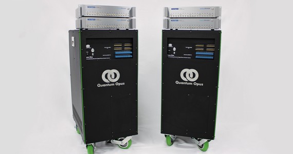 32-channel-quantum-opus-portable-superconducting-nanowire-snspd-system.jpg